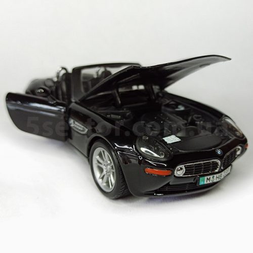 BMW Z8 (E52) 2000 Модель 1:24 Черный