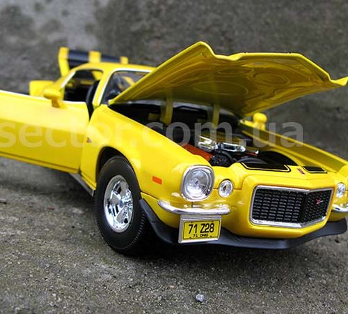 Chevrolet Camaro Z28 1971 Модель 1:18 Желтый