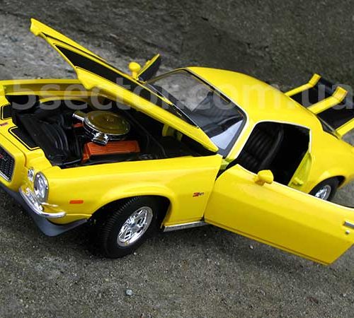 Chevrolet Camaro Z28 1971 Модель 1:18 Желтый