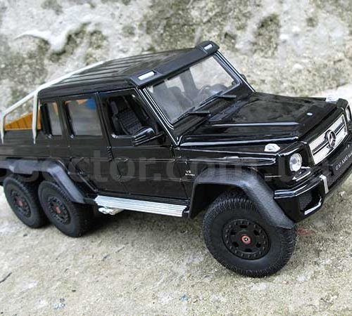 Mercedes-Benz G63 AMG 6x6 Модель 1:24 Черный