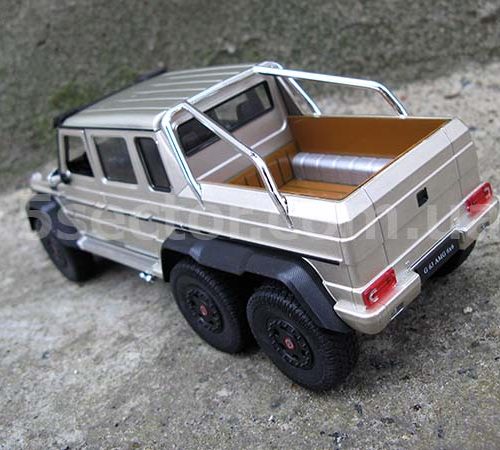 Mercedes-Benz G63 AMG 6x6 Модель 1:24 Золото