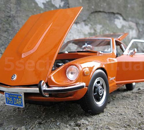 1971 Datsun 240z Модель 1:18 Оранжевый