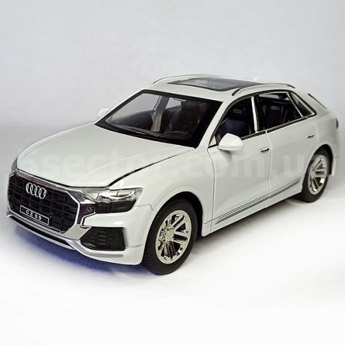 Audi Q8 Коллекционная модель 1:24 Белый