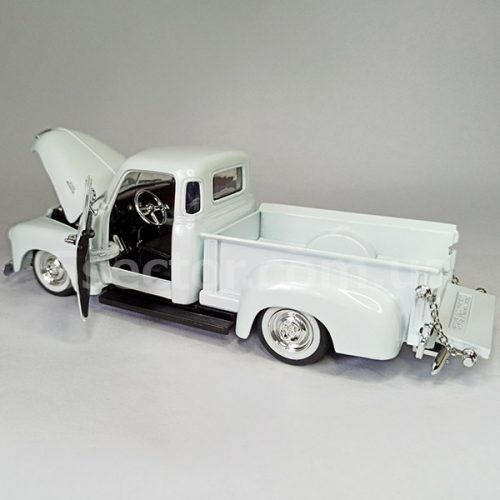 Chevrolet Pickup 1953 Модель 1:24 Белый