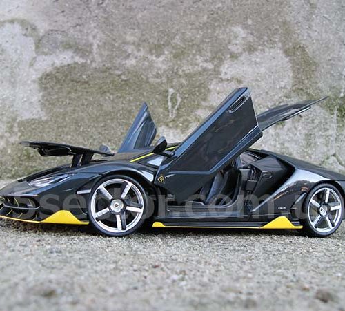 Lamborghini Centenario LP 770-4 2016 Модель 1:18 Черный