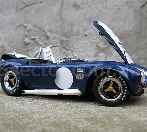 Shelby Cobra 427 S/C 1965 Модель 1:18 Синий