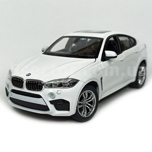 BMW X6M Коллекционная модель 1:24 Белый