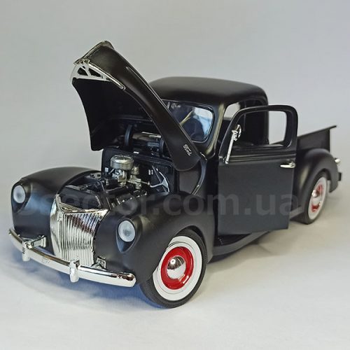Ford Pickup 1940 Tuning Модель 1:18 Черный матовый