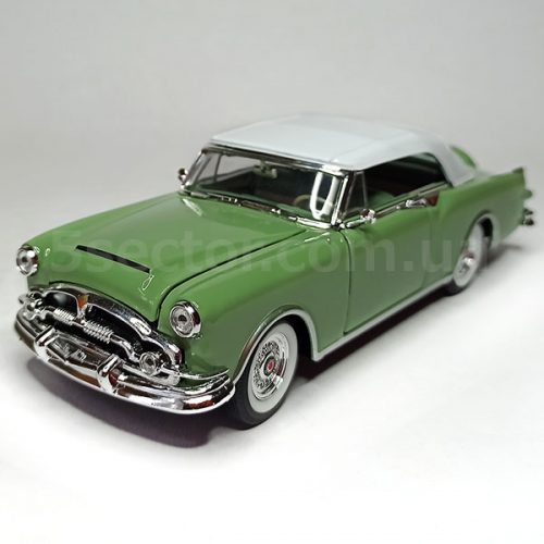 Packard Caribbean 1953 Модель 1:24 Зеленый