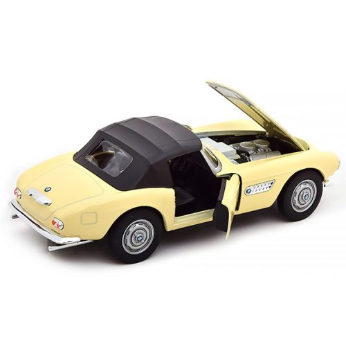 BMW 507 Roadster Closed top Модель 1:24 Кремовый