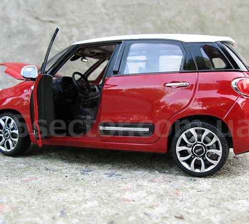 Fiat 500L 2013 Коллекционная модель 1:24 Красный