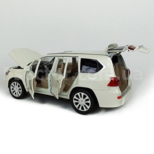 Lexus LX 570 Коллекционная модель 1:24 Белый