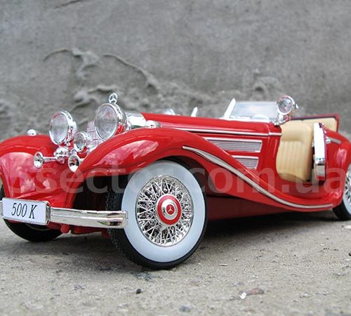 Mercedes-Benz 500K 1936 Модель 1:18 Красный