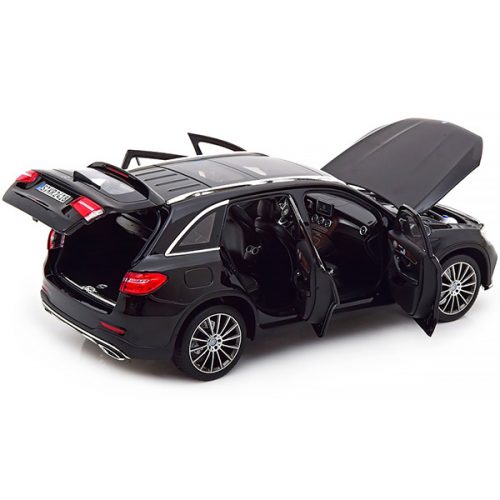 Mercedes-Benz GLC 2015 Модель 1:18 Черный