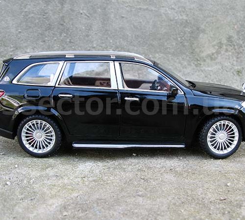 Mercedes-Maybach GLS 600 Модель 1:24 Черный