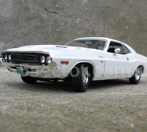 Dodge Challenger R/T 1970 Vanishing Point Модель 1:18