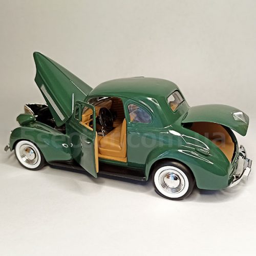 Chevrolet Coupe 1939 Модель 1:24 Зеленый