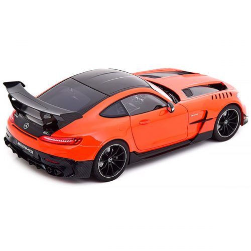 Mercedes-AMG GT Black Series 2020 Модель 1:18 Оранжевый