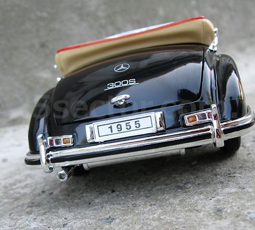 Mercedes-Benz 300S Roadster 1955 Модель 1:18 Черный