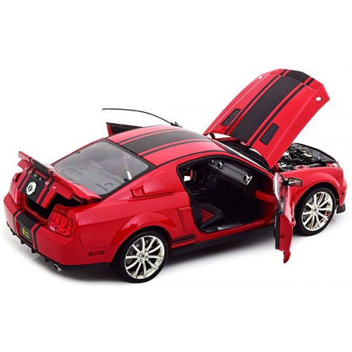 Shelby GT500 Super Snake 2008 Модель 1:18 Красный