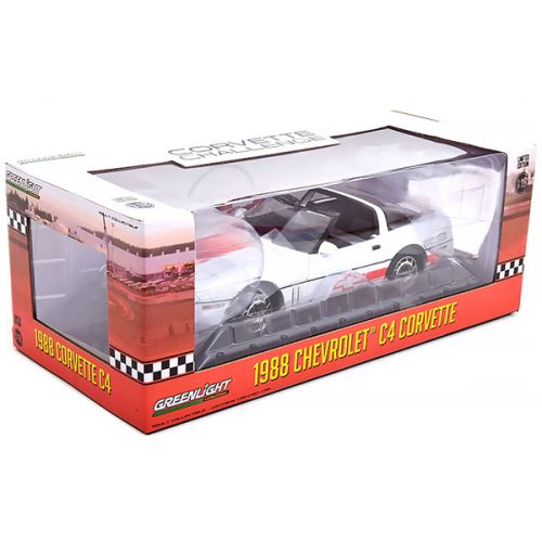 Chevrolet Corvette C4 1988 Модель 1:18 Белый