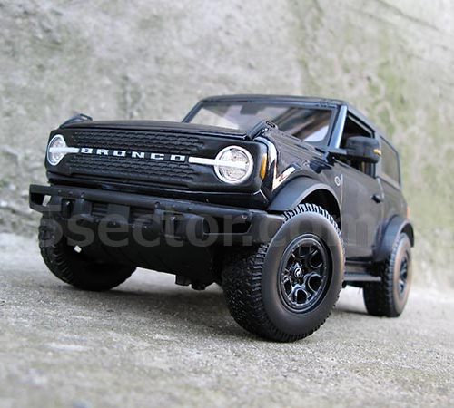 Ford Bronco Wildtrak 2021 Модель 1:18 Темно-синий