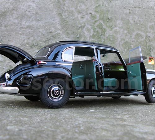 Mercedes-Benz 300 Adenauer 1955 Модель 1:18 Черный