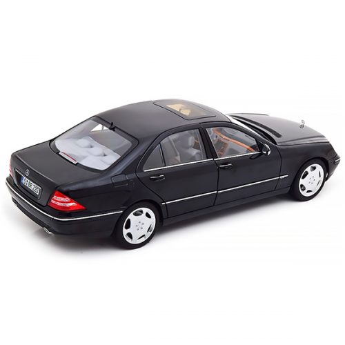 Mercedes-Benz S 600 V220 2000-2005 Модель 1:18 Черный