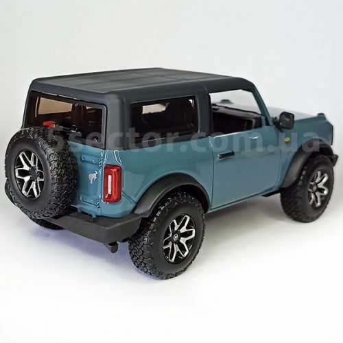 2021 Ford Bronco Badlands Модель 1:24 Голубой