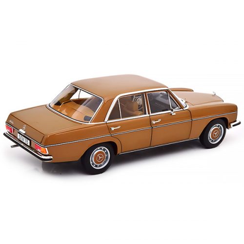 Mercedes 200/8 W115 1968-1973 Модель 1:18 Коричневый