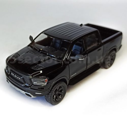 2019 Dodge Ram 1500 Модель 1:36 Черный