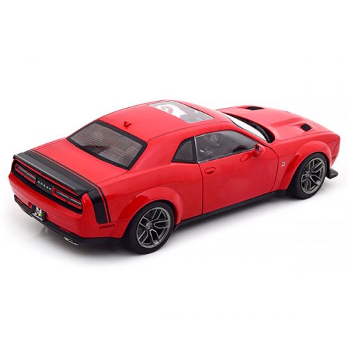 Dodge Challenger R/T Scat Pack 2020 Модель 1:18 Красный