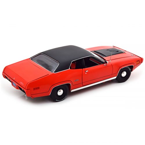 Plymouth GTX 1971 Модель 1:18 Красный