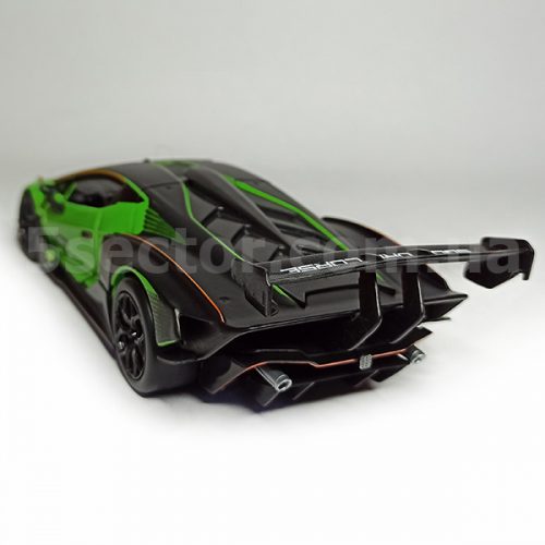 Lamborghini Essenza SCV12 Модель 1:24 Зеленый