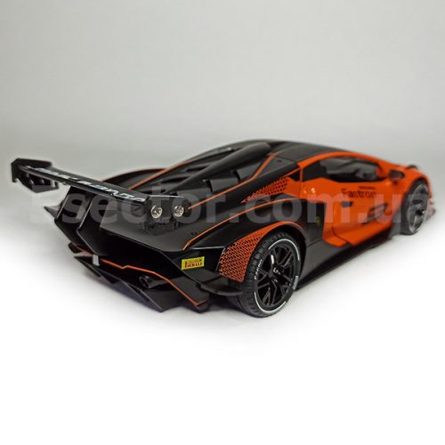 Lamborghini Essenza SCV12 No.63 Модель 1:24 Оранжевый