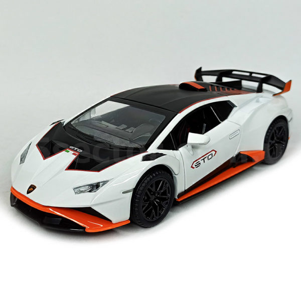 Lamborghini Huracan STO 2021 Модель 1:24 Белый