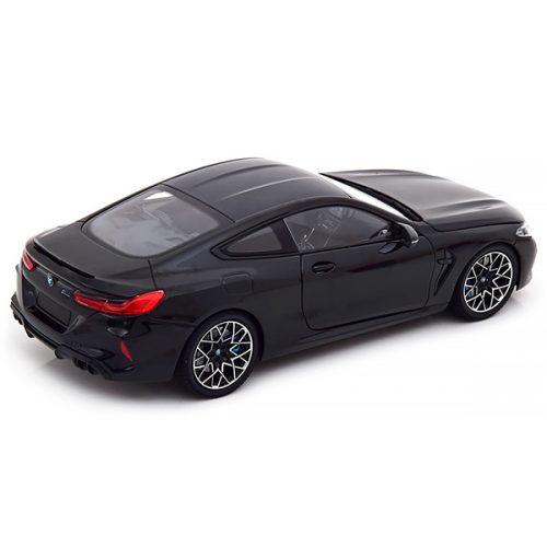 BMW M8 Competition Coupe 2020 Модель 1:18 Черный