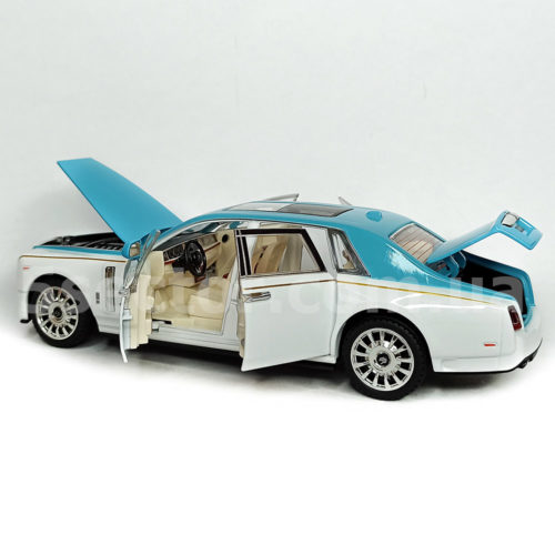 Rolls-Royce Phantom Mansory Модель 1:24 Белый с голубым