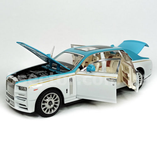 Rolls-Royce Phantom Mansory Модель 1:24 Белый с голубым