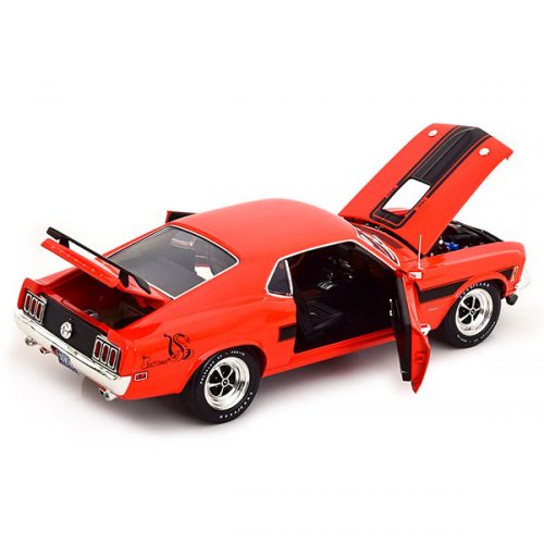 1970 Ford Mustang Mach 1 Sidewinder Модель 1:18