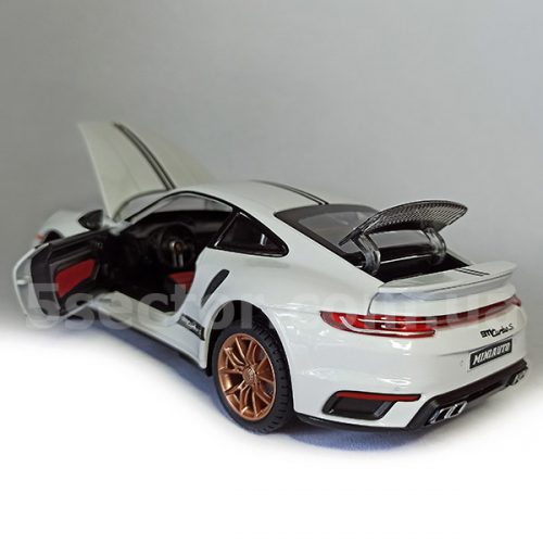 Porsche 911 Turbo S No.20 Модель 1:24 Белый