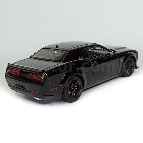 Dodge Challenger SRT Hellcat Redeye Модель 1:32 Черный