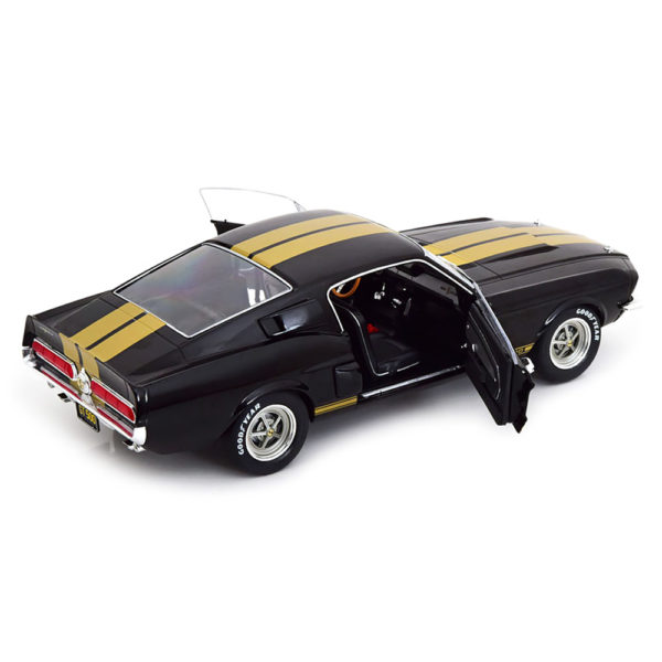 Ford Shelby Mustang GT500 1967 Модель 1:18 Черный