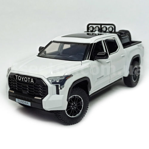 Toyota Tundra TRD 4x4 Off Road Модель 1:24 Белый