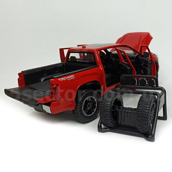 Toyota Tundra TRD 4x4 Off Road Модель 1:24 Красный