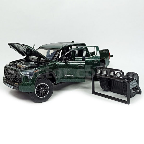 Toyota Tundra TRD 4x4 Off Road Модель 1:24 Зеленый