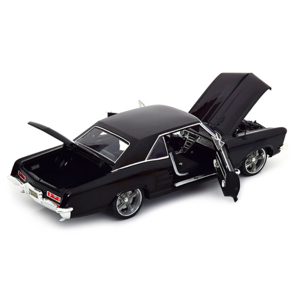 Buick Riviera Custom Cruiser 1964 Модель 1:18 Черный