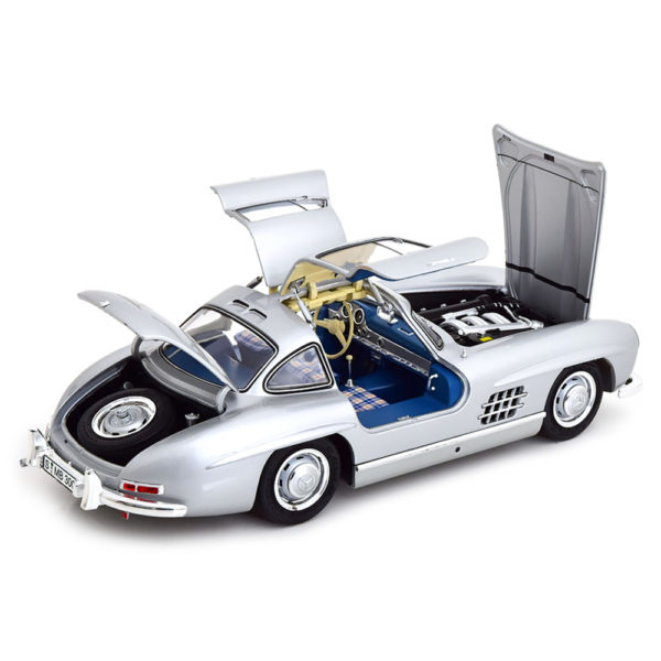 Mercedes-Benz 300 SL Coupe W198 Gullwing Модель 1:18