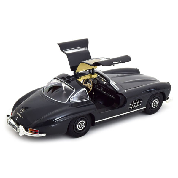 Mercedes-Benz 300 SL W198 1955 Модель 1:18 Темно-серый