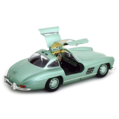 Mercedes-Benz 300 SL W198 1955 Модель 1:18 Зеленый